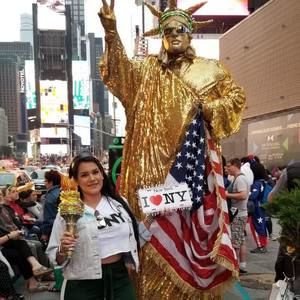 Meet your Posher, Kenia